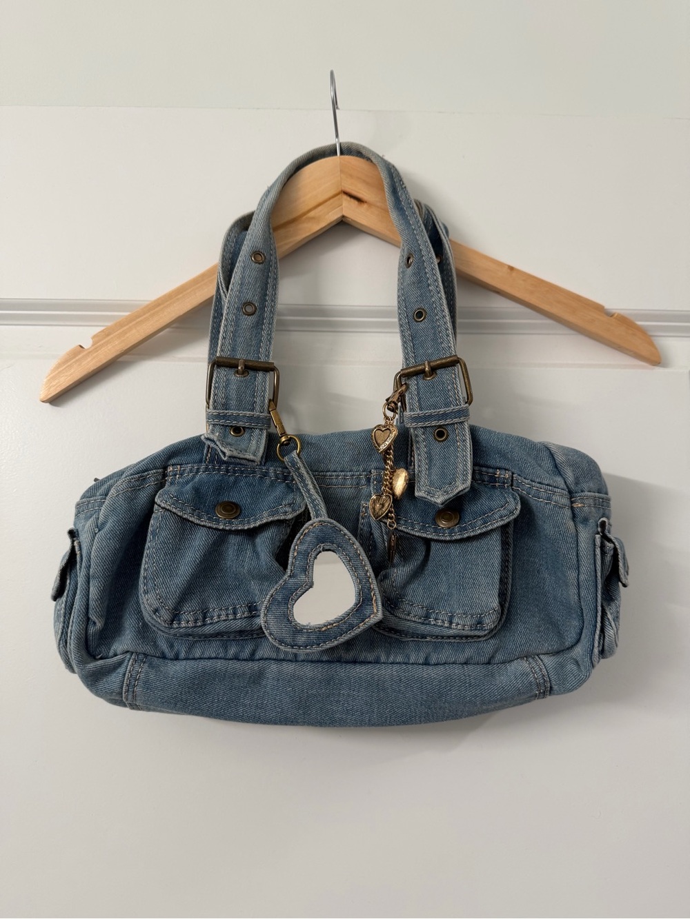 Urban Outfitters BDG Y2K Denim Shoulder Bag Blue Heart Mirror Charm - Picture 7 of 9